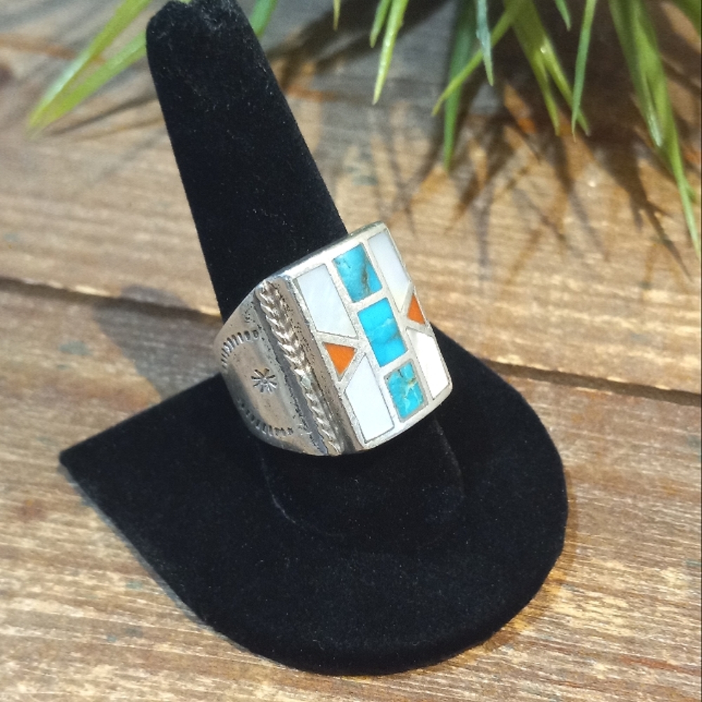 Vtg 925 ring